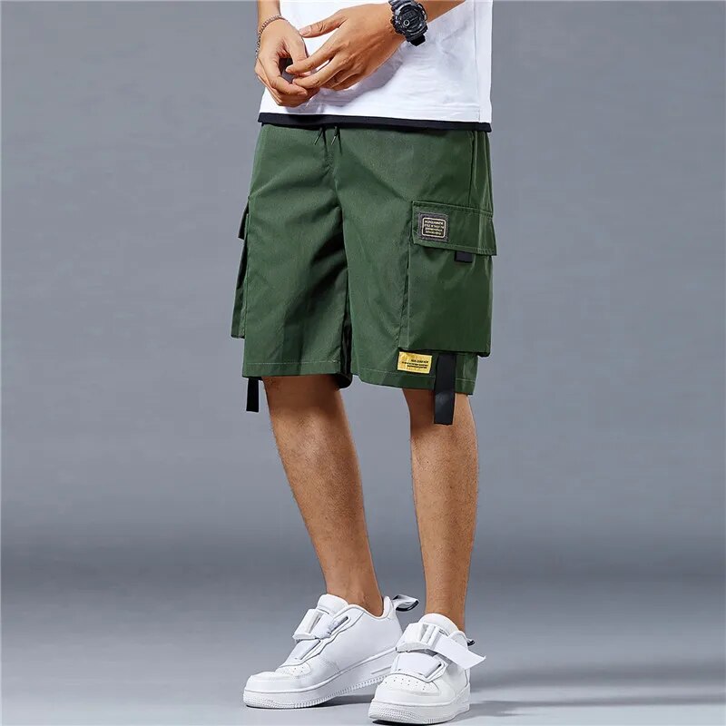 Daniel - Baggy Shorts mit mehreren Taschen